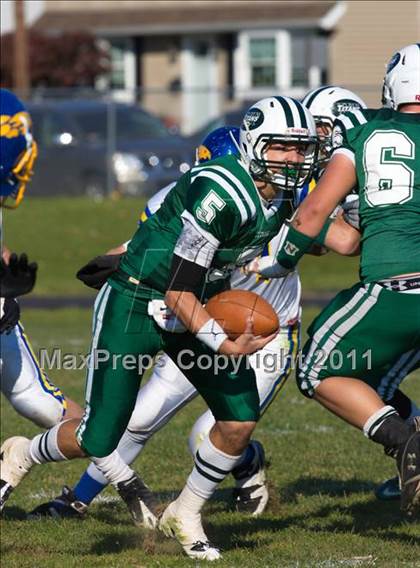 Thumbnail 1 in Kellenberg Memorial @ Holy Trinity (CHSFL Class AA Semifinal) photogallery.