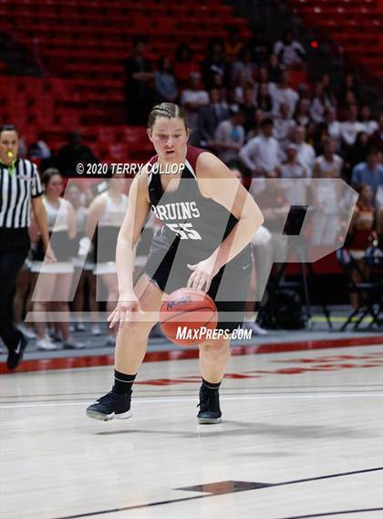 Thumbnail 1 in Mountain View vs. Highland (UHSAA 5A Semifinal) photogallery.