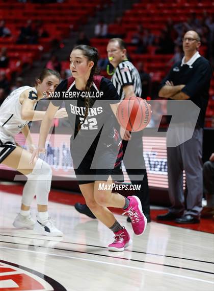 Thumbnail 1 in Mountain View vs. Highland (UHSAA 5A Semifinal) photogallery.
