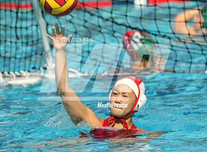 Thumbnail 1 in San Ramon Valley vs Gunn (Acalanes Invitational) photogallery.