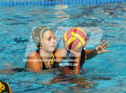 Thumbnail 2 in San Ramon Valley vs Gunn (Acalanes Invitational) photogallery.