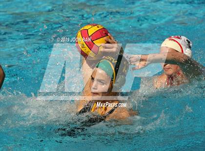 Thumbnail 2 in San Ramon Valley vs Gunn (Acalanes Invitational) photogallery.