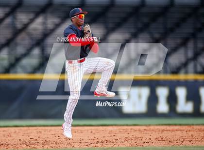 Thumbnail 2 in Baylor vs. Bradley Central (Wildcat Classic) photogallery.