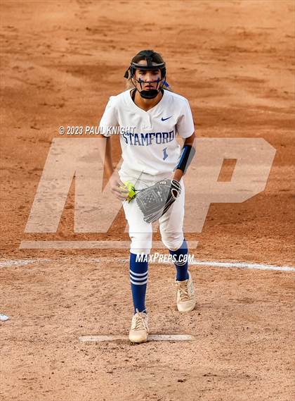 Thumbnail 2 in Como-Pickton vs. Stamford (UIL 2A Softball Semifinal) photogallery.