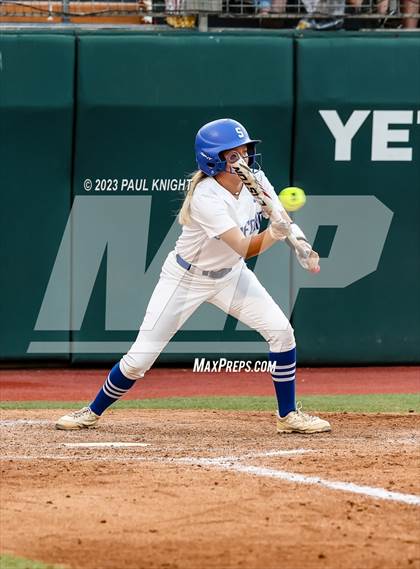 Thumbnail 1 in Como-Pickton vs. Stamford (UIL 2A Softball Semifinal) photogallery.