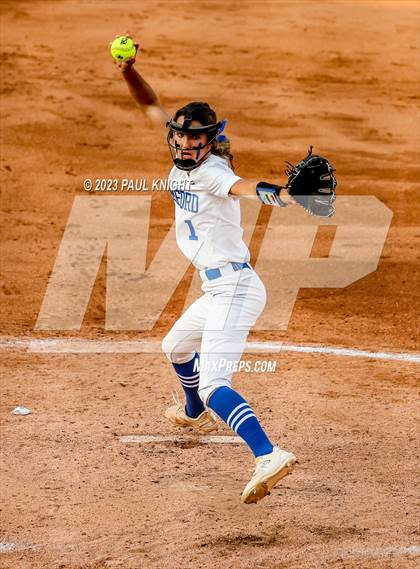 Thumbnail 1 in Como-Pickton vs. Stamford (UIL 2A Softball Semifinal) photogallery.