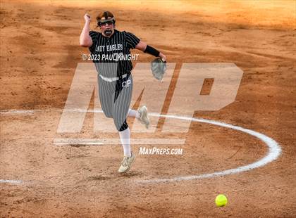 Thumbnail 3 in Como-Pickton vs. Stamford (UIL 2A Softball Semifinal) photogallery.