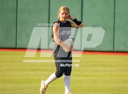 Thumbnail 1 in Como-Pickton vs. Stamford (UIL 2A Softball Semifinal) photogallery.