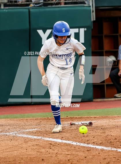 Thumbnail 2 in Como-Pickton vs. Stamford (UIL 2A Softball Semifinal) photogallery.
