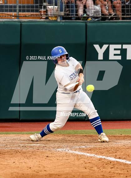 Thumbnail 1 in Como-Pickton vs. Stamford (UIL 2A Softball Semifinal) photogallery.