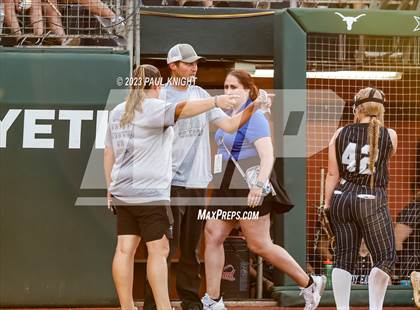 Thumbnail 3 in Como-Pickton vs. Stamford (UIL 2A Softball Semifinal) photogallery.