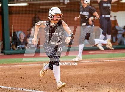 Thumbnail 3 in Como-Pickton vs. Stamford (UIL 2A Softball Semifinal) photogallery.