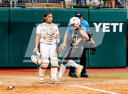 Thumbnail 2 in Como-Pickton vs. Stamford (UIL 2A Softball Semifinal) photogallery.