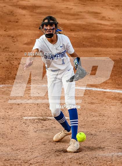 Thumbnail 2 in Como-Pickton vs. Stamford (UIL 2A Softball Semifinal) photogallery.