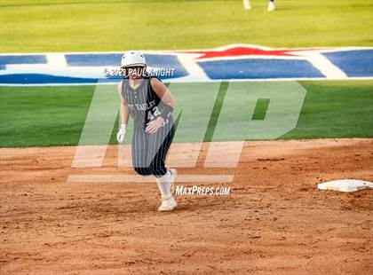 Thumbnail 3 in Como-Pickton vs. Stamford (UIL 2A Softball Semifinal) photogallery.