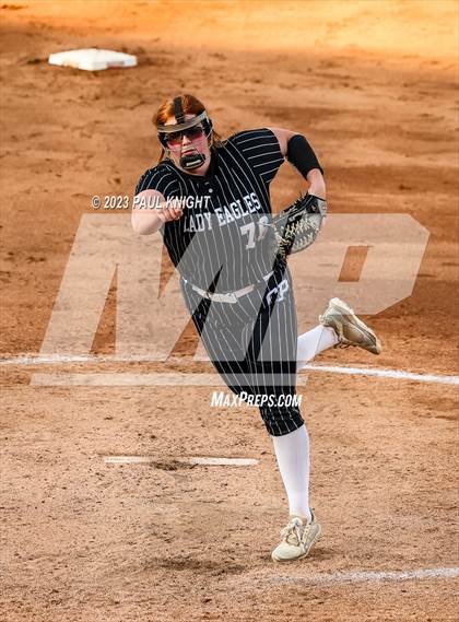 Thumbnail 3 in Como-Pickton vs. Stamford (UIL 2A Softball Semifinal) photogallery.