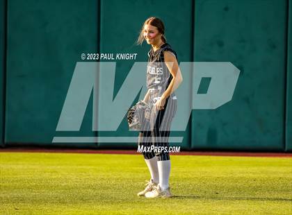 Thumbnail 2 in Como-Pickton vs. Stamford (UIL 2A Softball Semifinal) photogallery.