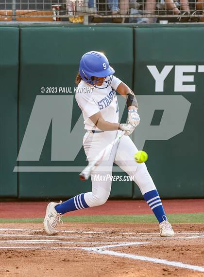Thumbnail 3 in Como-Pickton vs. Stamford (UIL 2A Softball Semifinal) photogallery.