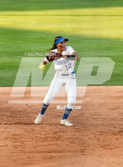 Thumbnail 2 in Como-Pickton vs. Stamford (UIL 2A Softball Semifinal) photogallery.