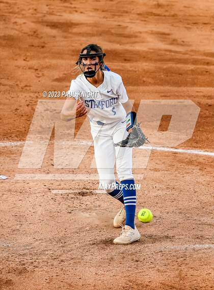 Thumbnail 3 in Como-Pickton vs. Stamford (UIL 2A Softball Semifinal) photogallery.