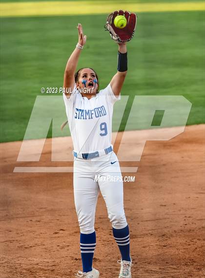 Thumbnail 1 in Como-Pickton vs. Stamford (UIL 2A Softball Semifinal) photogallery.