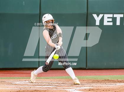 Thumbnail 3 in Como-Pickton vs. Stamford (UIL 2A Softball Semifinal) photogallery.