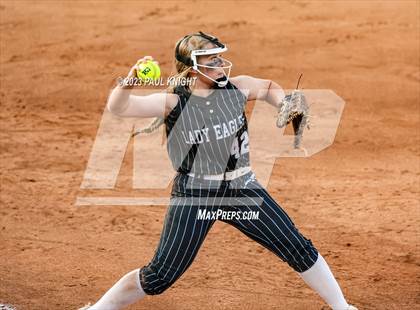Thumbnail 2 in Como-Pickton vs. Stamford (UIL 2A Softball Semifinal) photogallery.