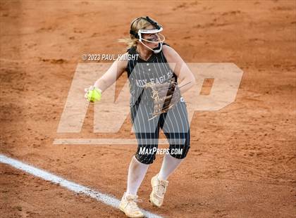 Thumbnail 3 in Como-Pickton vs. Stamford (UIL 2A Softball Semifinal) photogallery.