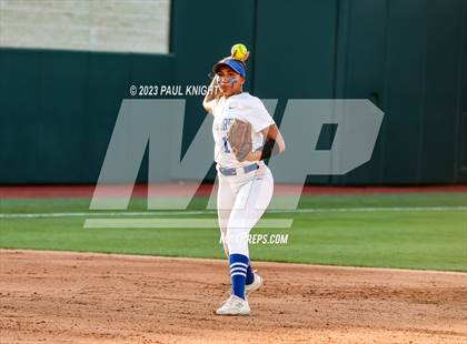 Thumbnail 2 in Como-Pickton vs. Stamford (UIL 2A Softball Semifinal) photogallery.