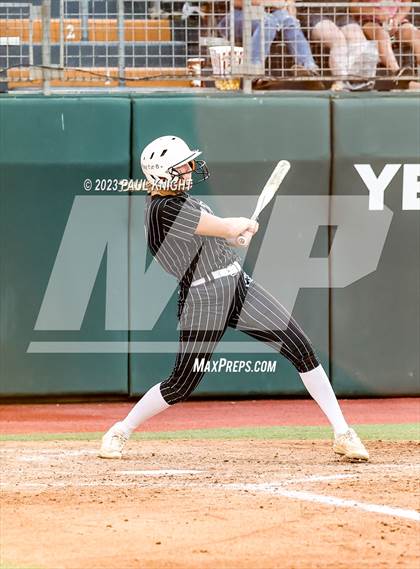 Thumbnail 2 in Como-Pickton vs. Stamford (UIL 2A Softball Semifinal) photogallery.