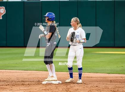 Thumbnail 1 in Como-Pickton vs. Stamford (UIL 2A Softball Semifinal) photogallery.