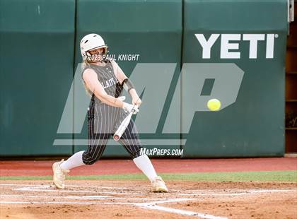 Thumbnail 1 in Como-Pickton vs. Stamford (UIL 2A Softball Semifinal) photogallery.