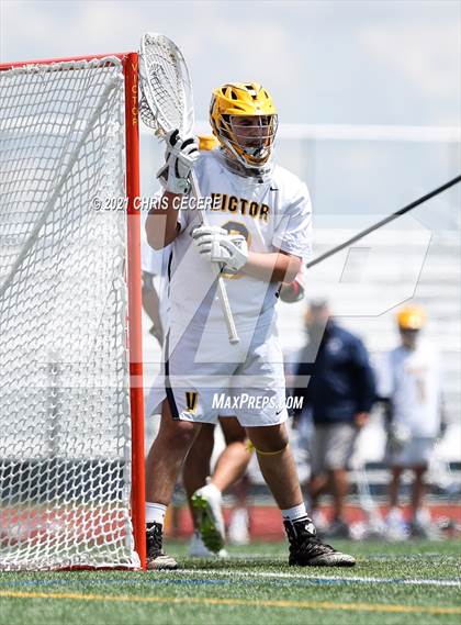 Thumbnail 3 in Webster Thomas @ Victor (Section 5 Class B Semifinal) photogallery.