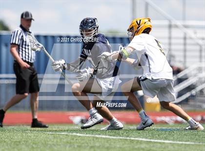 Thumbnail 1 in Webster Thomas @ Victor (Section 5 Class B Semifinal) photogallery.