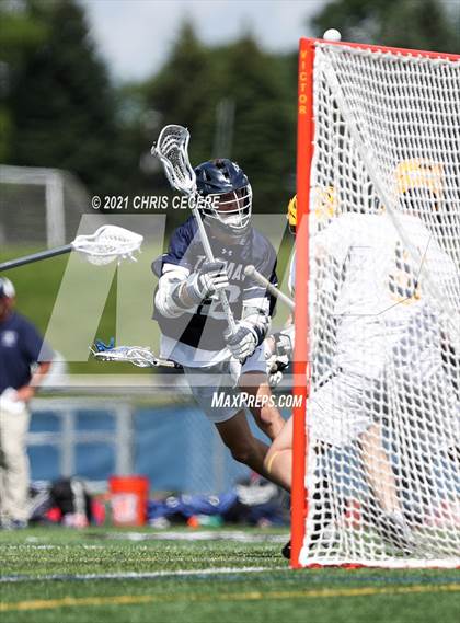 Thumbnail 3 in Webster Thomas @ Victor (Section 5 Class B Semifinal) photogallery.