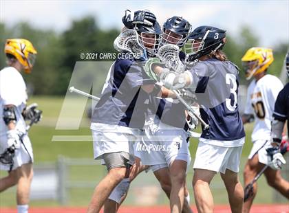 Thumbnail 3 in Webster Thomas @ Victor (Section 5 Class B Semifinal) photogallery.