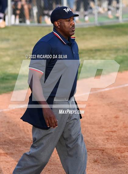Thumbnail 1 in George Ranch vs Tompkins (UIL 6A Bi-District Playoff) photogallery.