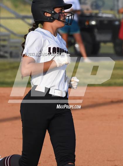 Thumbnail 2 in George Ranch vs Tompkins (UIL 6A Bi-District Playoff) photogallery.