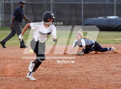 Thumbnail 1 in George Ranch vs Tompkins (UIL 6A Bi-District Playoff) photogallery.