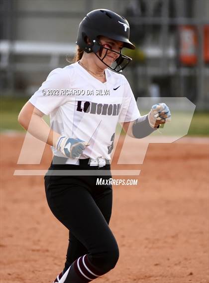 Thumbnail 1 in George Ranch vs Tompkins (UIL 6A Bi-District Playoff) photogallery.