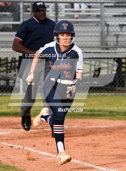 Thumbnail 2 in George Ranch vs Tompkins (UIL 6A Bi-District Playoff) photogallery.