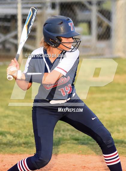 Thumbnail 2 in George Ranch vs Tompkins (UIL 6A Bi-District Playoff) photogallery.
