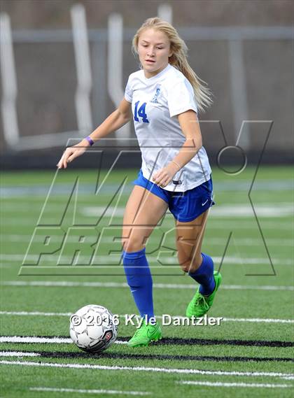 Thumbnail 3 in Marcus vs Santa Margarita (National Elite Prep Showcase) photogallery.