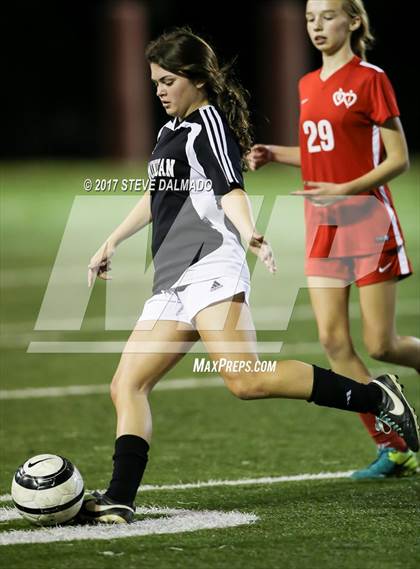 Thumbnail 1 in Academy of the Sacred Heart vs St Marys Dominican photogallery.