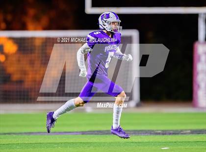 Thumbnail 3 in Curtis @ Tottenville photogallery.