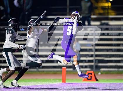 Thumbnail 3 in Curtis @ Tottenville photogallery.