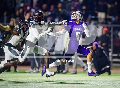 Thumbnail 1 in Curtis @ Tottenville photogallery.
