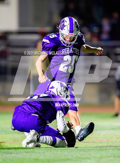 Thumbnail 2 in Curtis @ Tottenville photogallery.