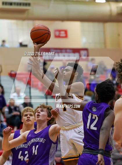 Thumbnail 2 in Brownsburg vs. Avon (Hendricks County Tournament) photogallery.
