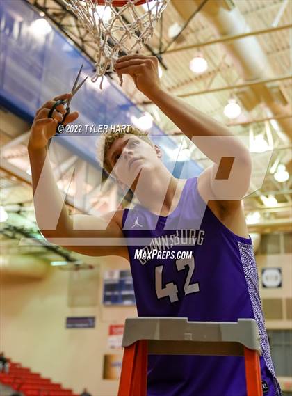 Thumbnail 3 in Brownsburg vs. Avon (Hendricks County Tournament) photogallery.